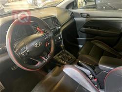 هیۆندای ئەلەنترا